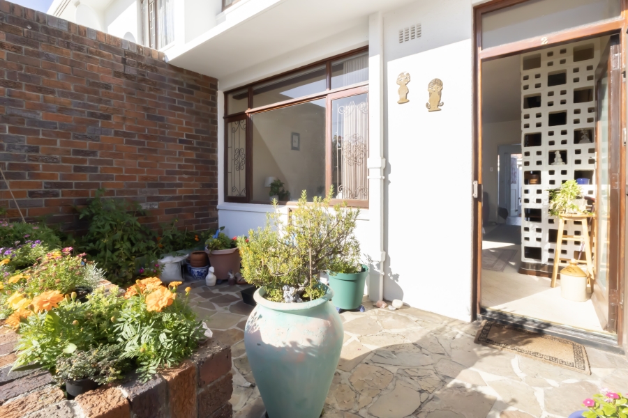 2 Bedroom Property for Sale in Tijgerhof Western Cape